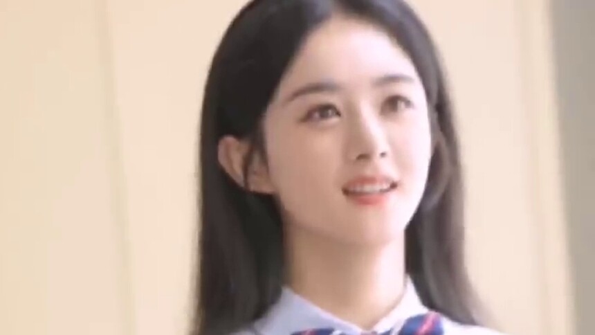 赵丽颖“元气学姐”