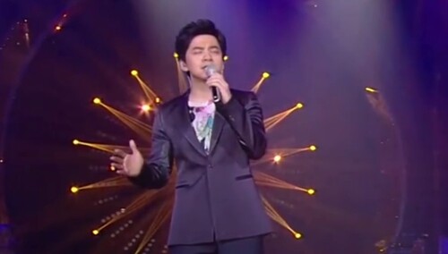 《声生不息》嘉宾档案：李健动情演绎《车站》 收割少女心