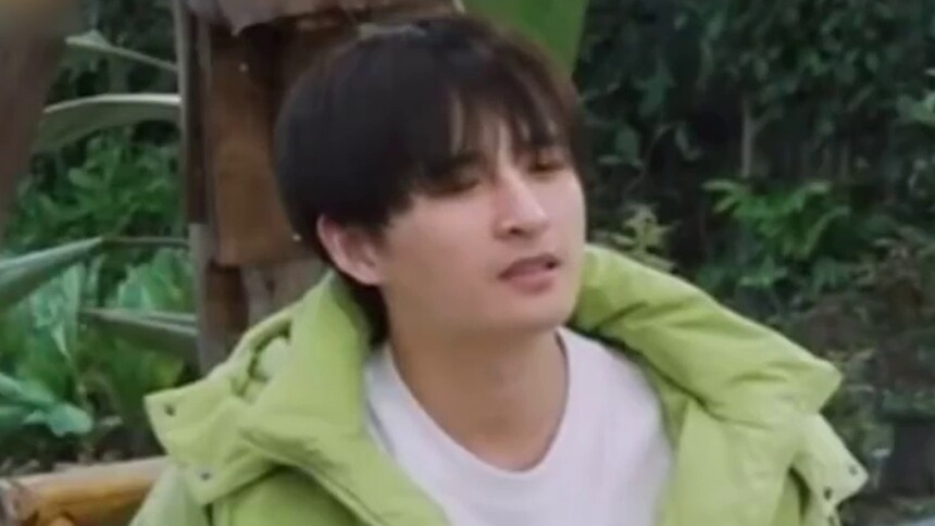 张远自侃《快男》流泪名场面：眼睛太小看不见