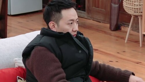 太棒了！赵亚楠为陆莹勇敢拍灯