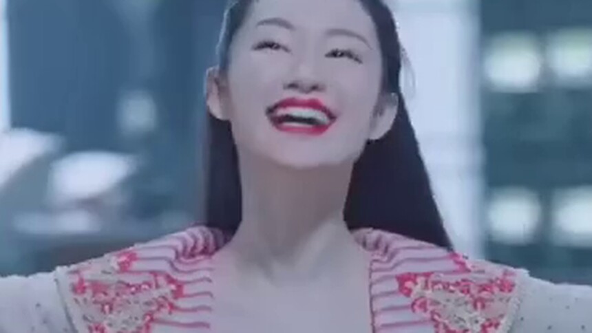 吓！郭晓婷怎么哭成这样？原来是真情实感告别剧中角色....