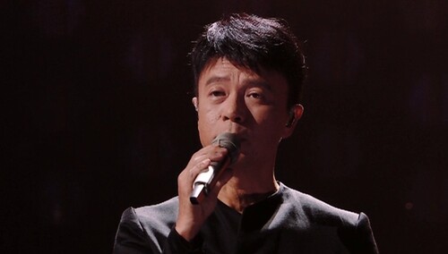 纯享版：李克勤《倾城》 看这浮华人世却做分手背景