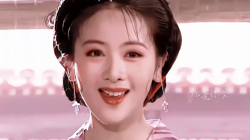 原来在绝对的颜值面前，根本不需要高颅顶直角肩！！