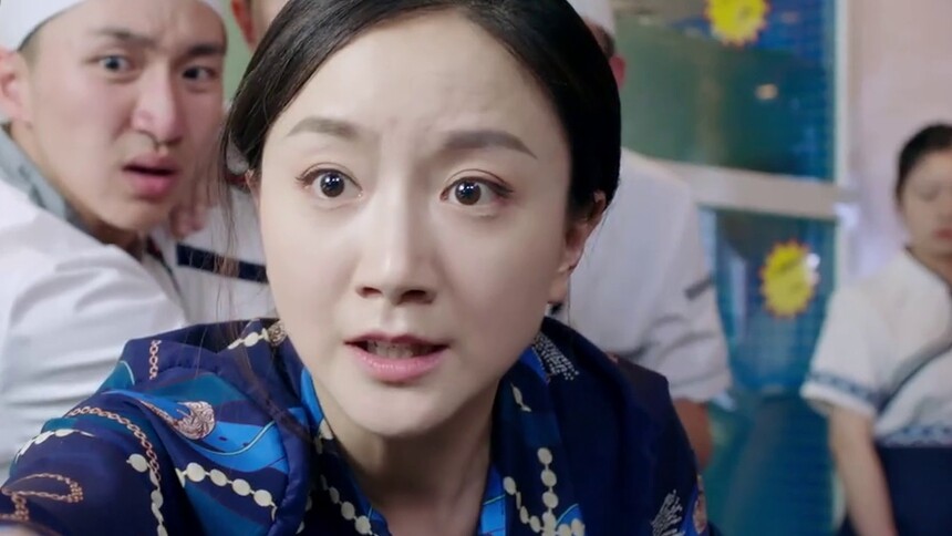 陈二勇绑架小怜 格尔阻止大伙报警