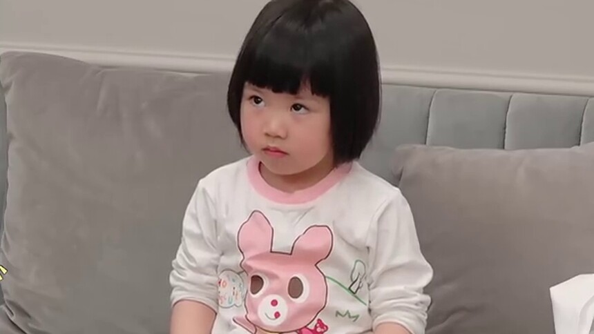 张效诚忙于二孩忽视西西 想照顾弟弟反被呵斥