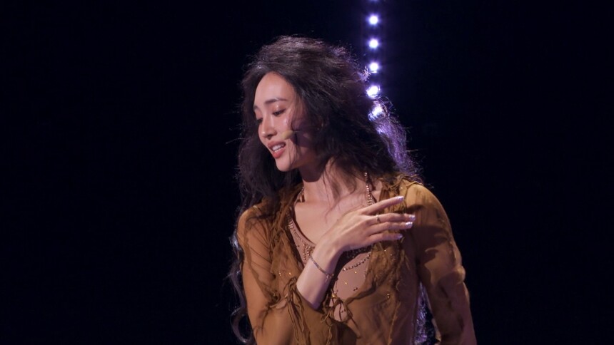 纯享：王紫璇人美声甜，《爱人错过》每一帧都好绝