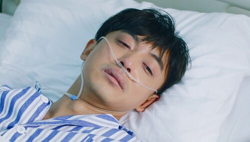 《匆匆的青春》第23集看点：左左小鱼陷入绝望
