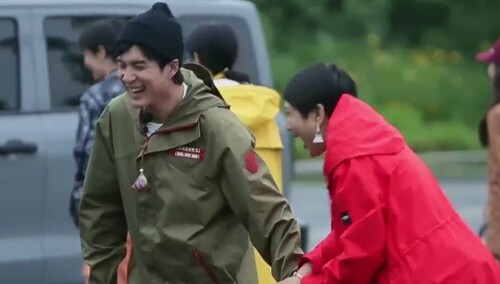 花少团讨论孙悟空是男是女 杨幂说孙悟空穿“皮裙”