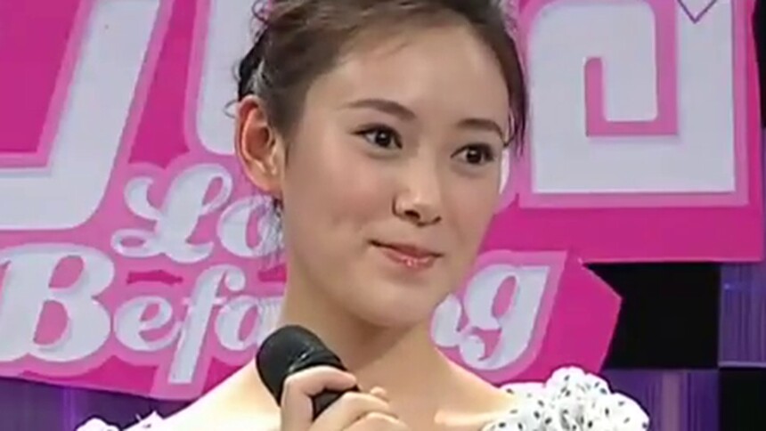 欢迎爱光临20110819期：“裸婚”请别靠近我