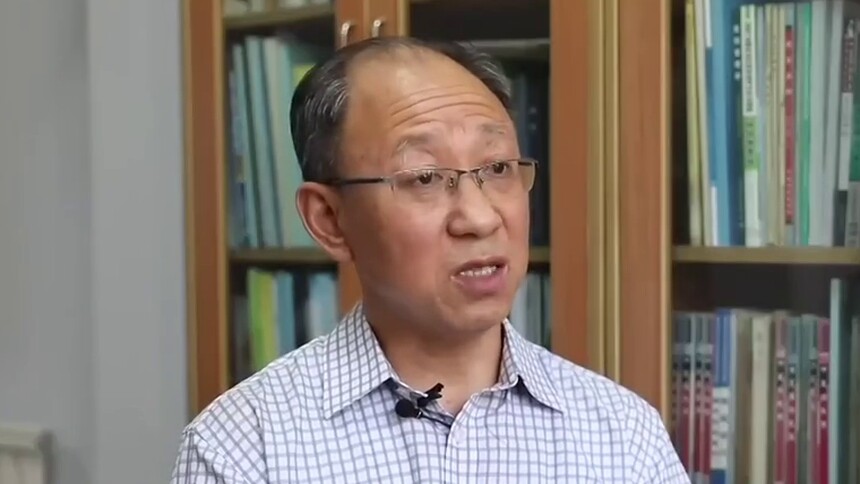 医生石明海：只要多活一天 就要多看一天病人