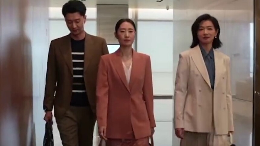 万茜刘敏涛《女士的品格》杀青 女性题材引期待