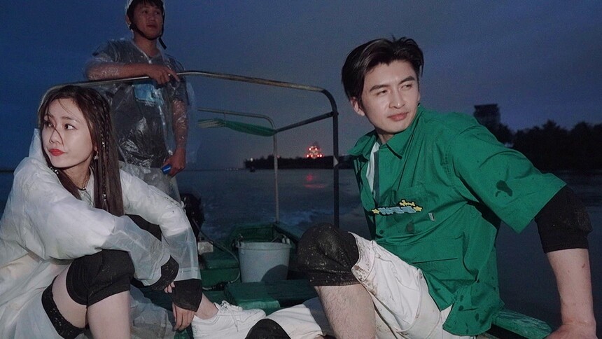《妻子的浪漫旅行6》2月2日看点：乔恩艾伦送神秘惊喜，刘芸张云龙“荒岛求生”