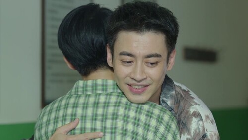 妻子生产后对丈夫说出这句话，反应真实令人心疼
