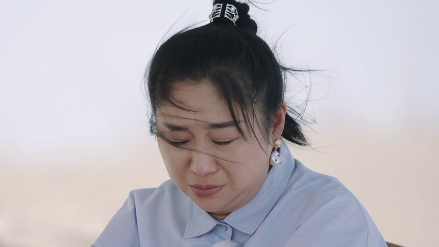 傅首尔爆哭 担心老刘离婚后过得不好