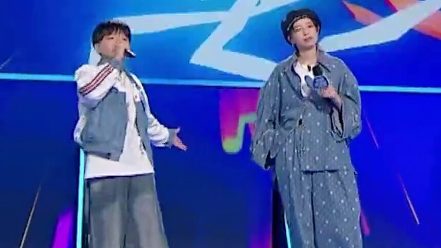 李斯丹妮李逸凡合作表演《十面埋伏》