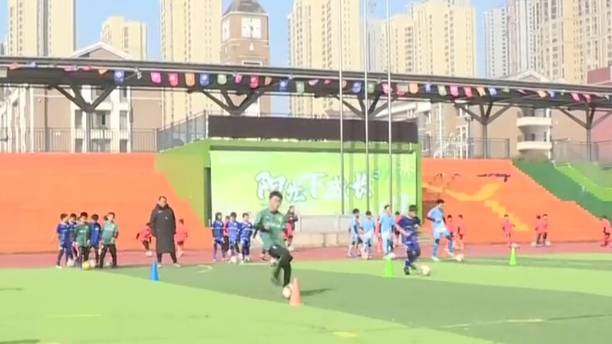 “三点半”课堂 “双减”在行动 长塘里阳光小学 人工智能+云端课堂植入课后时光