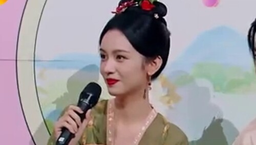 王鹤棣钦点的周也唱歌名场面