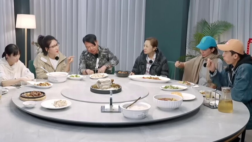 《再见爱人2》11月22日看点：易立竞空降拷问张婉婷 苏诗丁卢歌互呛？