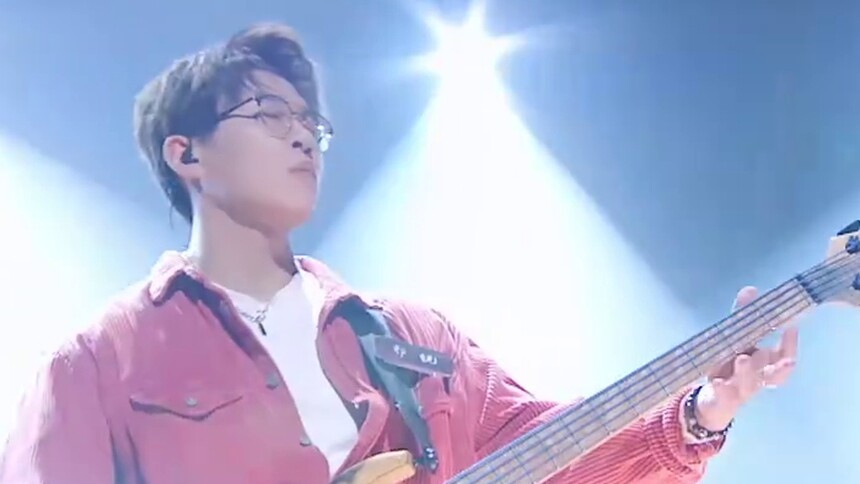 郭锐贝斯SOLO低音超抓耳，ELLA直呼好厉害