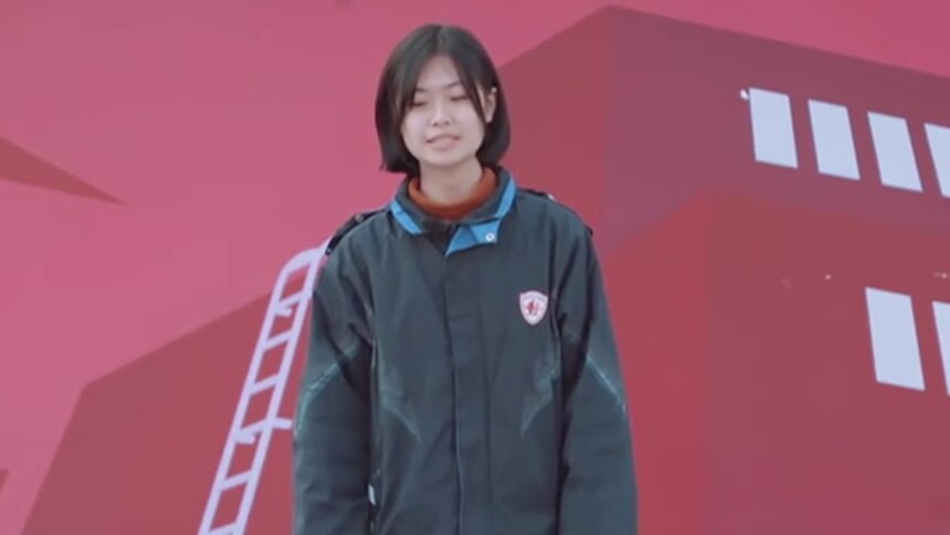 少年说第五季20200409期：男生画“新海诚画风”黑板报 女孩为爸爸保安职业自豪