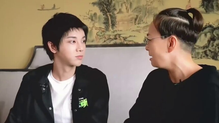 宋丹丹分享人生阅历 暖心鼓励华晨宇