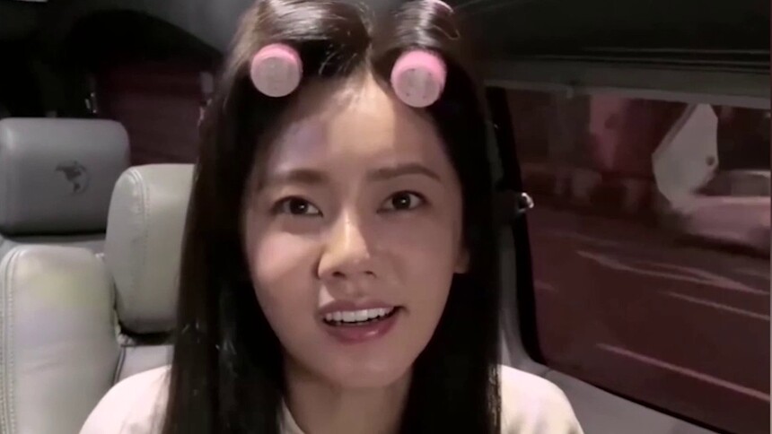 嘉宾档案：秋瓷炫分享工作日常，解锁有趣瞬间