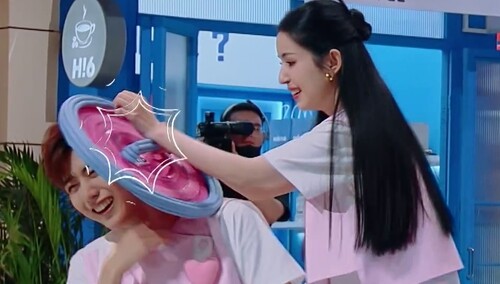 哈妮克孜暴“打”焉栩嘉 李雪琴秒答秦霄贤优点