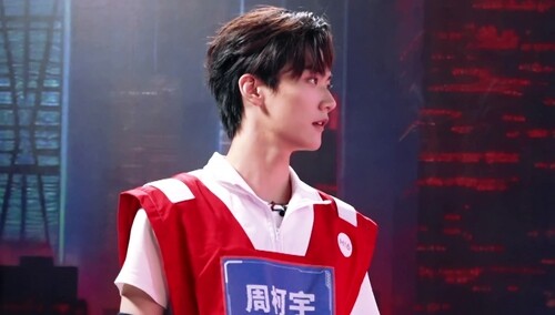 周柯宇全员加速大挑战！竟被猎人“当场逮捕”？