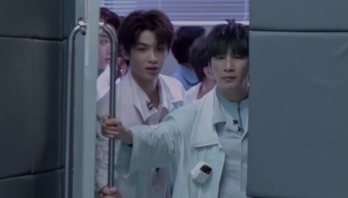 《密逃5》7月19日看点：密逃团全员挑战单线任务 陈伟霆彭昱畅勇闯“里世界”