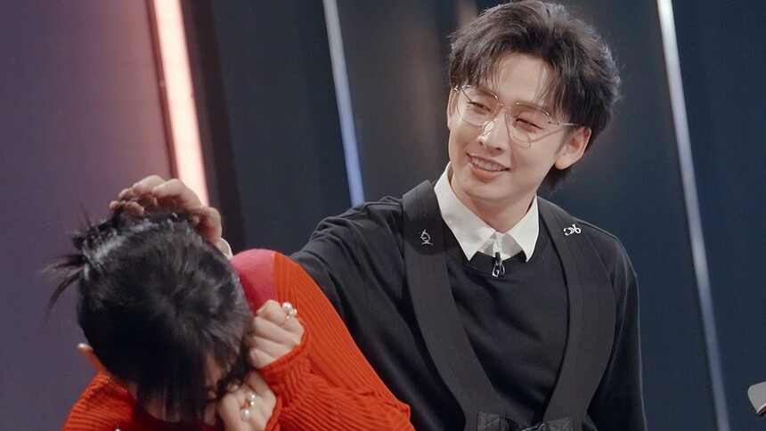简直要心梗！齐思钧上演家暴男“怒打”谭卓