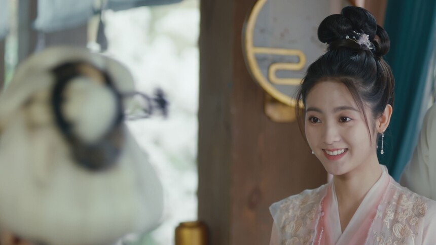 《花溪记》第29集看点：安景昭喂李初月吃药