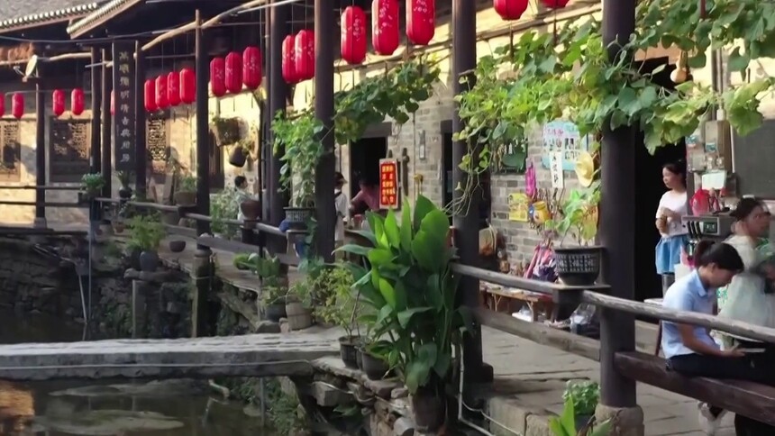 月是故乡明 月色映古色 民俗寓团圆