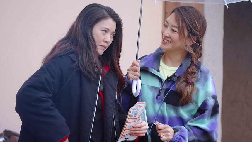 蔡少芬谢娜应采儿喇叭姐妹集结 吵到袁咏仪带耳塞！