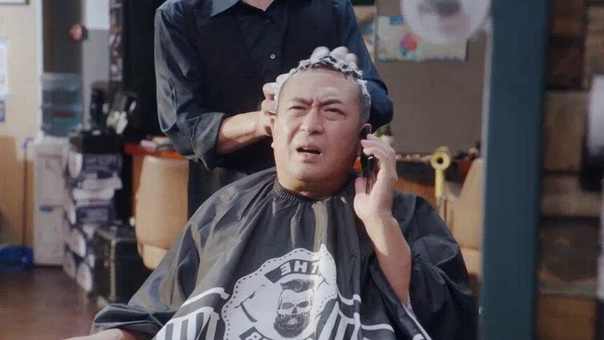 刘向上理发时被告知果宁和别人“私奔”了