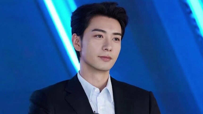 陈星旭《你的谎言也动听》曝杀青路透 与影迷互动亲和力十足