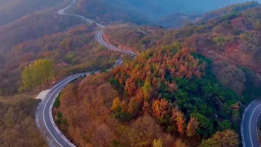 山东五莲：缤纷斑斓景色美
