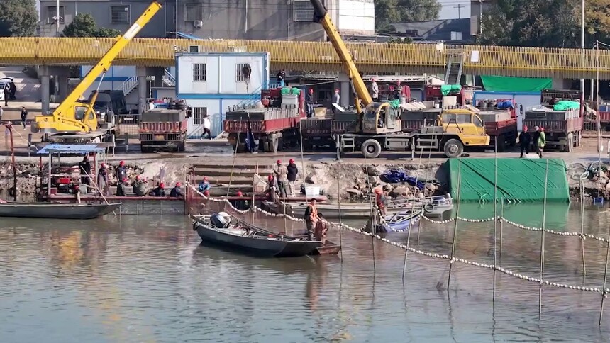 湖北黄石：大冶湖开启冬捕季 生态鱼俏销市场