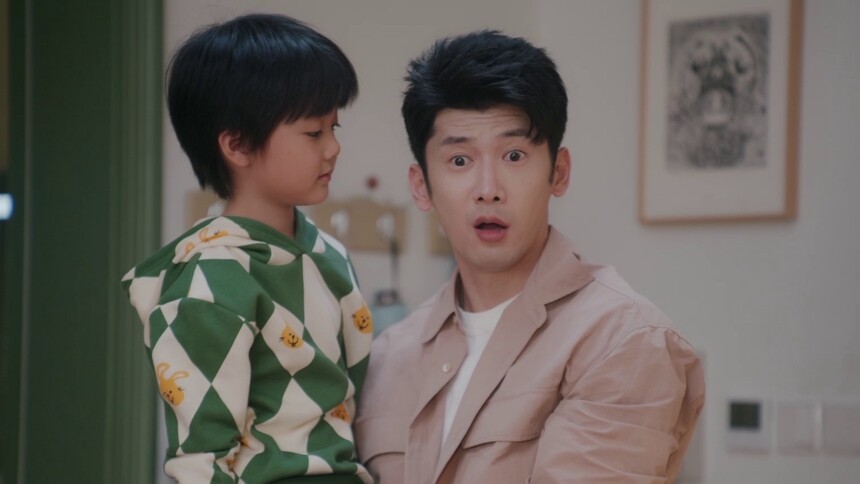 《欢乐家长群》第32集看点：惊！果宁给果宝辅导功课？