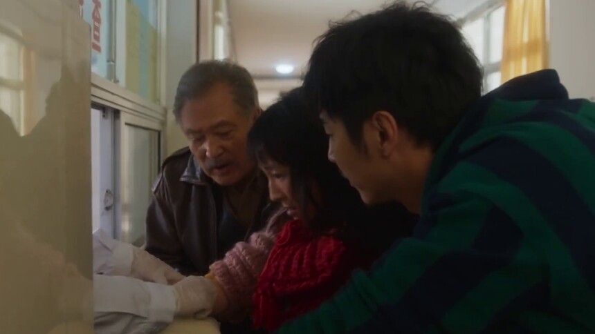 曹卢医成功将燕子带进医院做产检