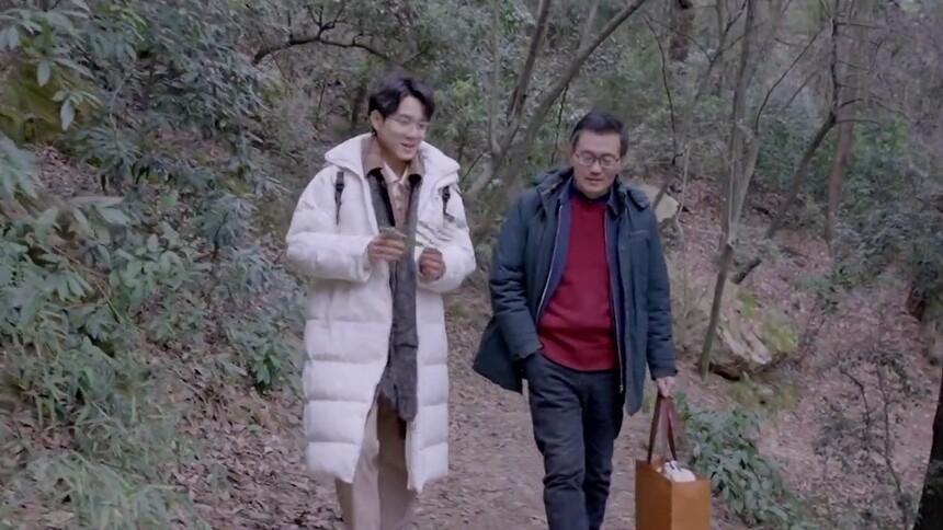 阎真带郑方一体验岳麓山隐藏打卡点