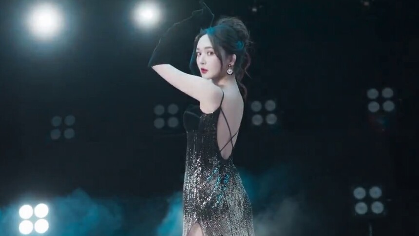 COSMO梦幻星河大片·靳梦佳