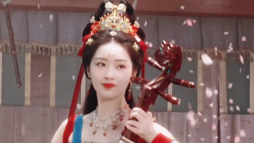 《长乐曲》花絮视频：邓恩熙一舞飞天，可叹惊鸿