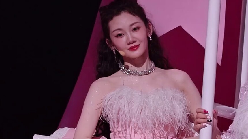 一公独家直拍：苗苗《有你在》