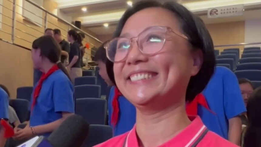 巴黎奥运会｜家乡连线：盛李豪小学老师说，“从微梦想到世界舞台很了不起”