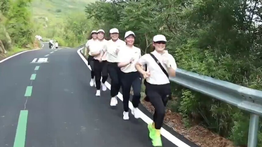 千城百县看中国｜河北曲阳：走太行步道 赏大美曲阳