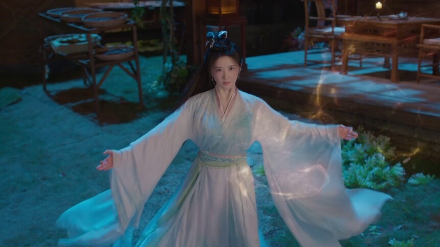 南颜夜探龙都再遇穆广寒