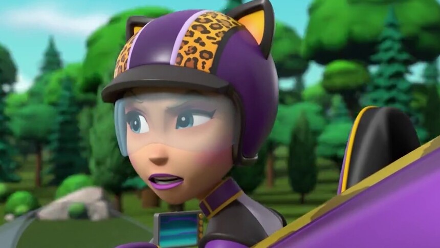 【彩蛋】闪电交锋！威力狗阿奇光速击败猎豹女