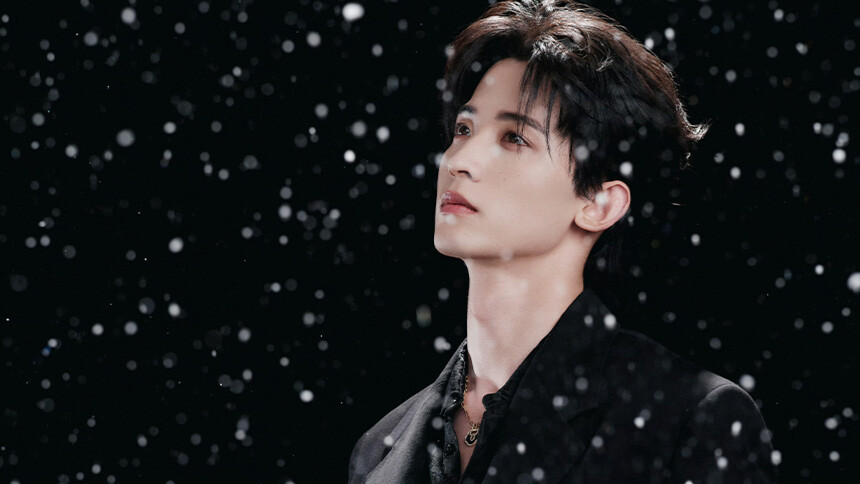 常华森工作室分享营业大片 黑衣造型清冷俊逸