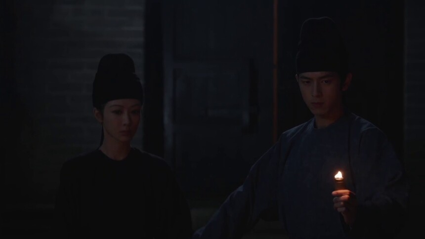 《锦绣芳华》第7集看点：何惟芳蒋长扬私闯宁王私库，暧昧升温