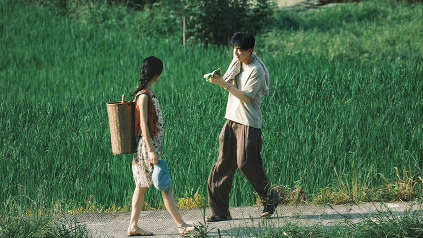 王影璐辛云来《小芳出嫁》路透 田园同框超养眼